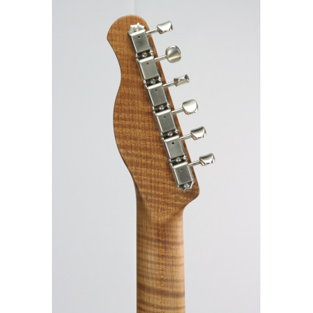 Xotic California Classic XTC Empress Wood White Blonde Medium-Aged