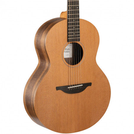 Sheeran by Lowden S01