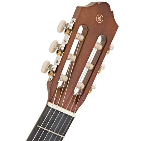 Yamaha C40III Natural